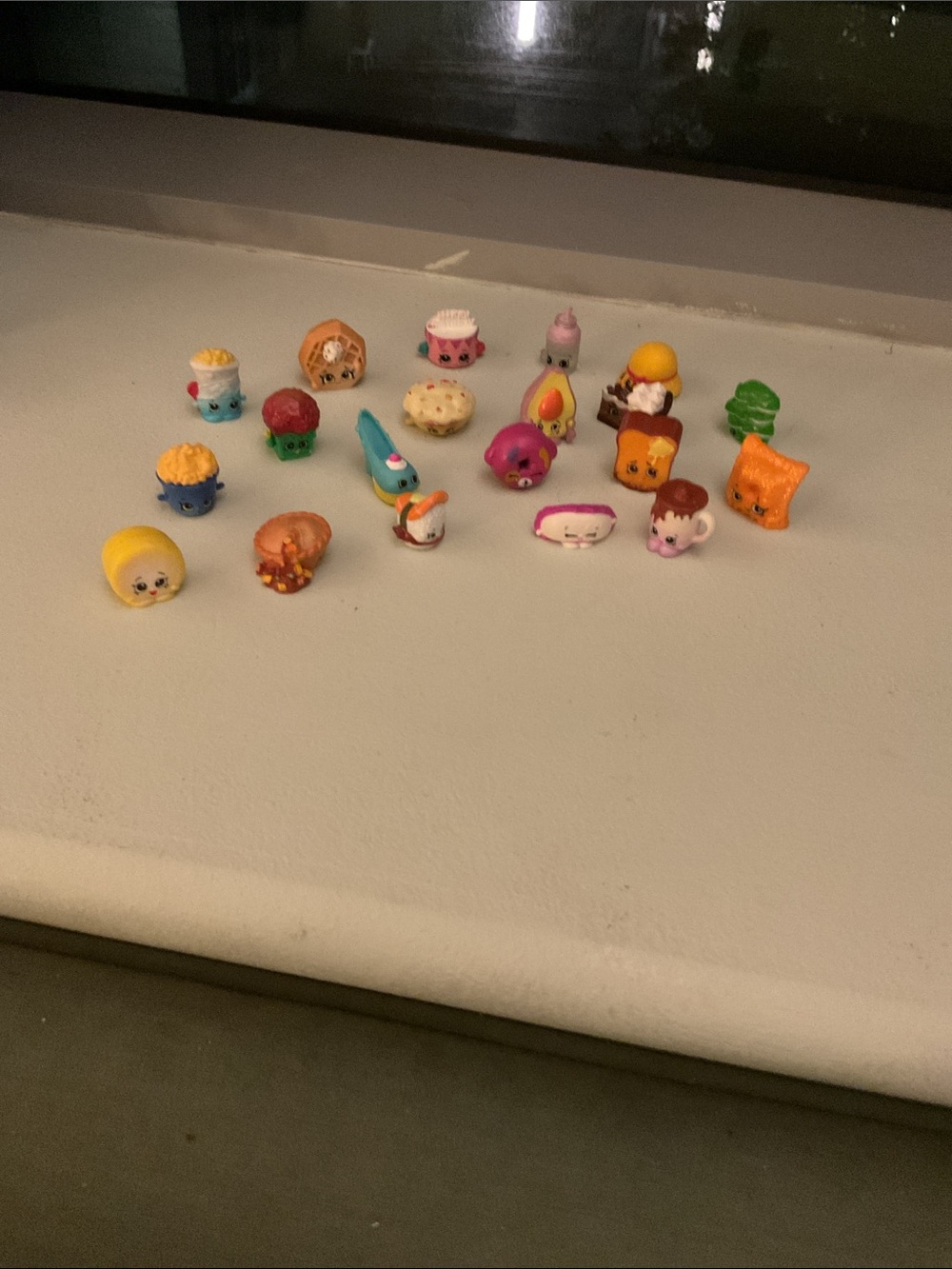 Shopkins Assorted Mini Figures - Colorful Collectible Set of 20